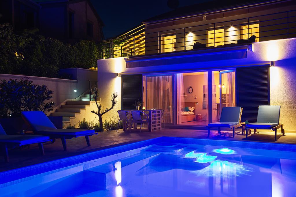 Holiday Home Vuko Sevid Bagian luar foto