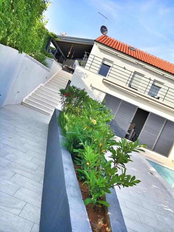 Holiday Home Vuko Sevid Bagian luar foto